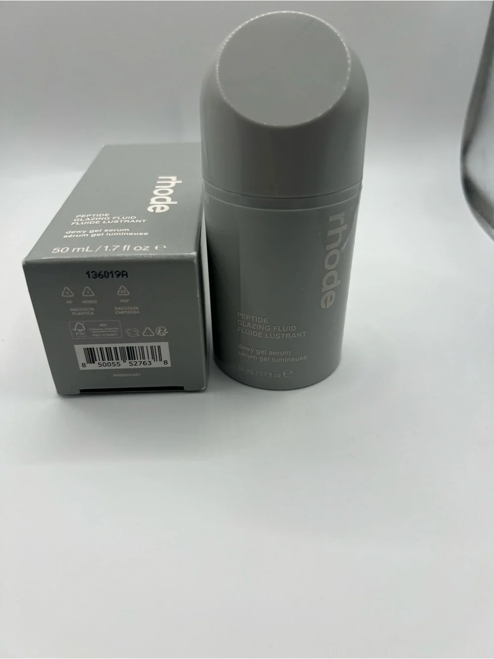 RHODE Peptide Glazing Fluid - Light Gray Packaging